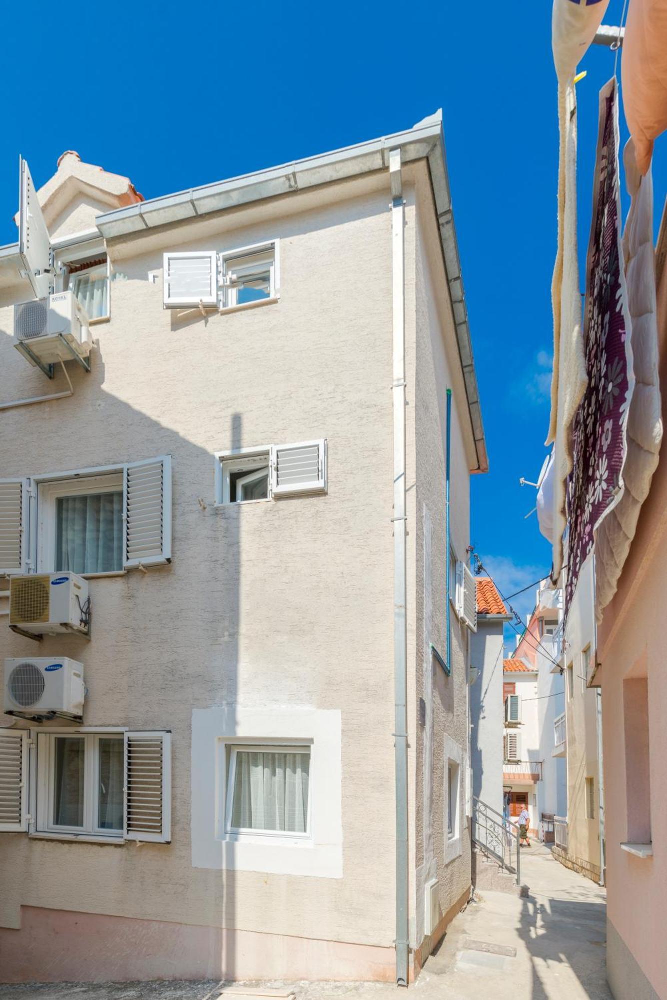 Apartments Roma Baška Voda المظهر الخارجي الصورة